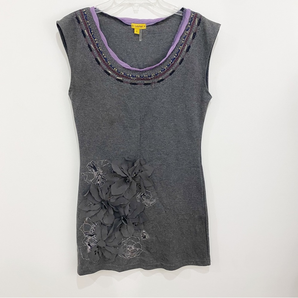 LULUMARI Gray Sleeveless Embellished Beaded 3D Tunic Top Size Small